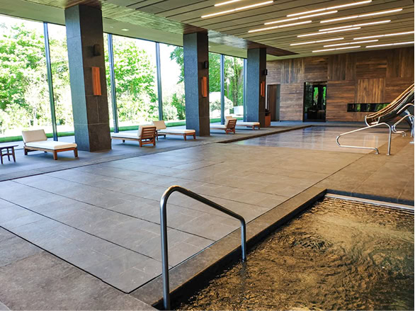 Privat- und Wellnessbecken